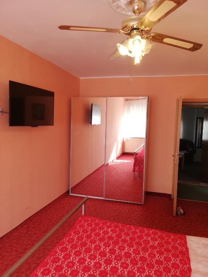 Luxury Brasov Apartment ภายนอก รูปภาพ