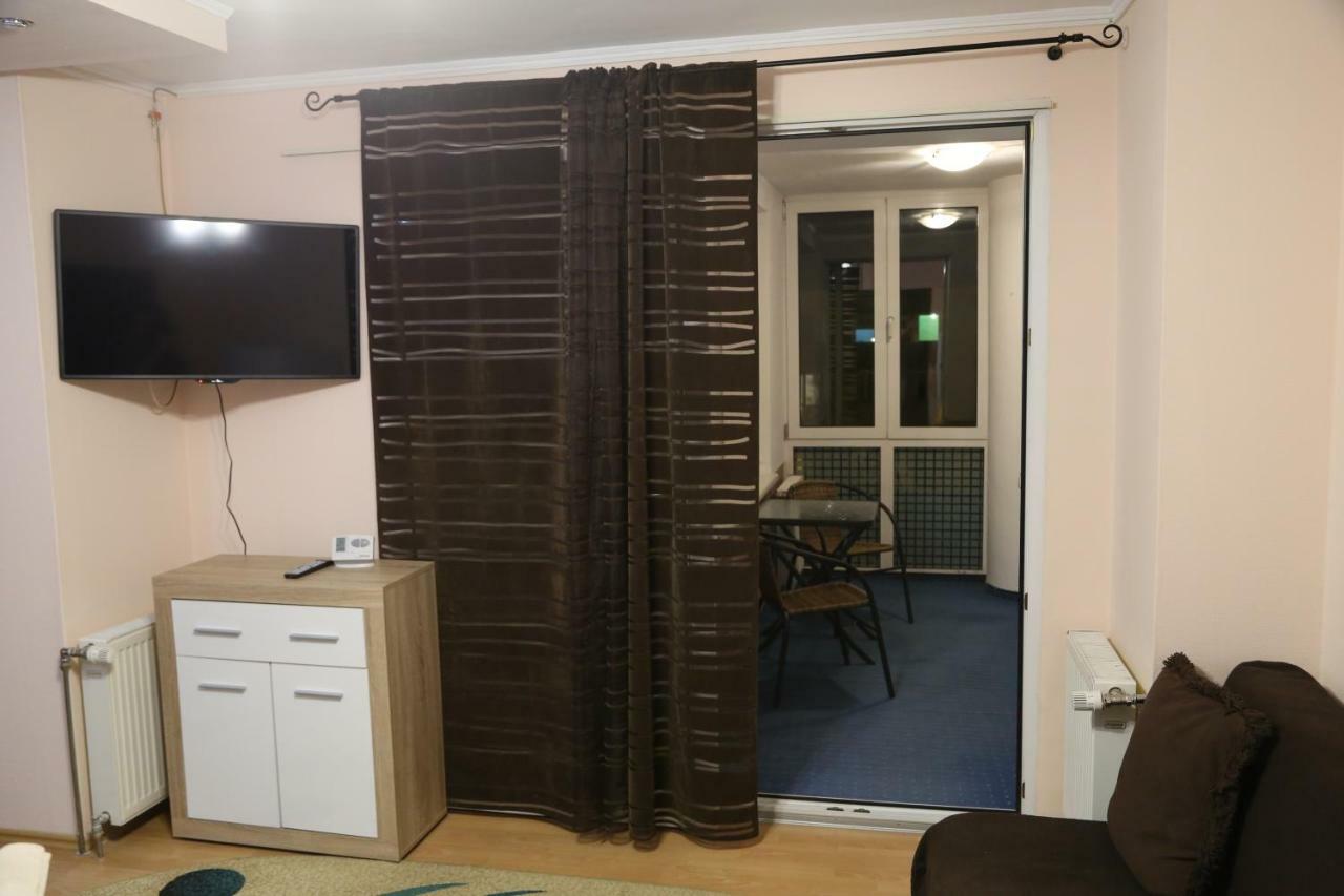 Luxury Brasov Apartment ภายนอก รูปภาพ