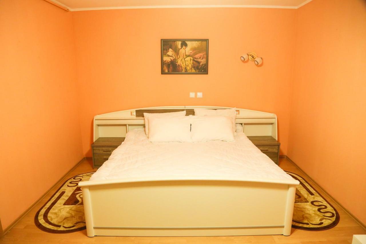 Luxury Brasov Apartment ภายนอก รูปภาพ