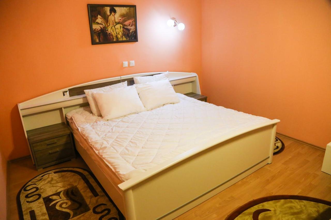 Luxury Brasov Apartment ภายนอก รูปภาพ