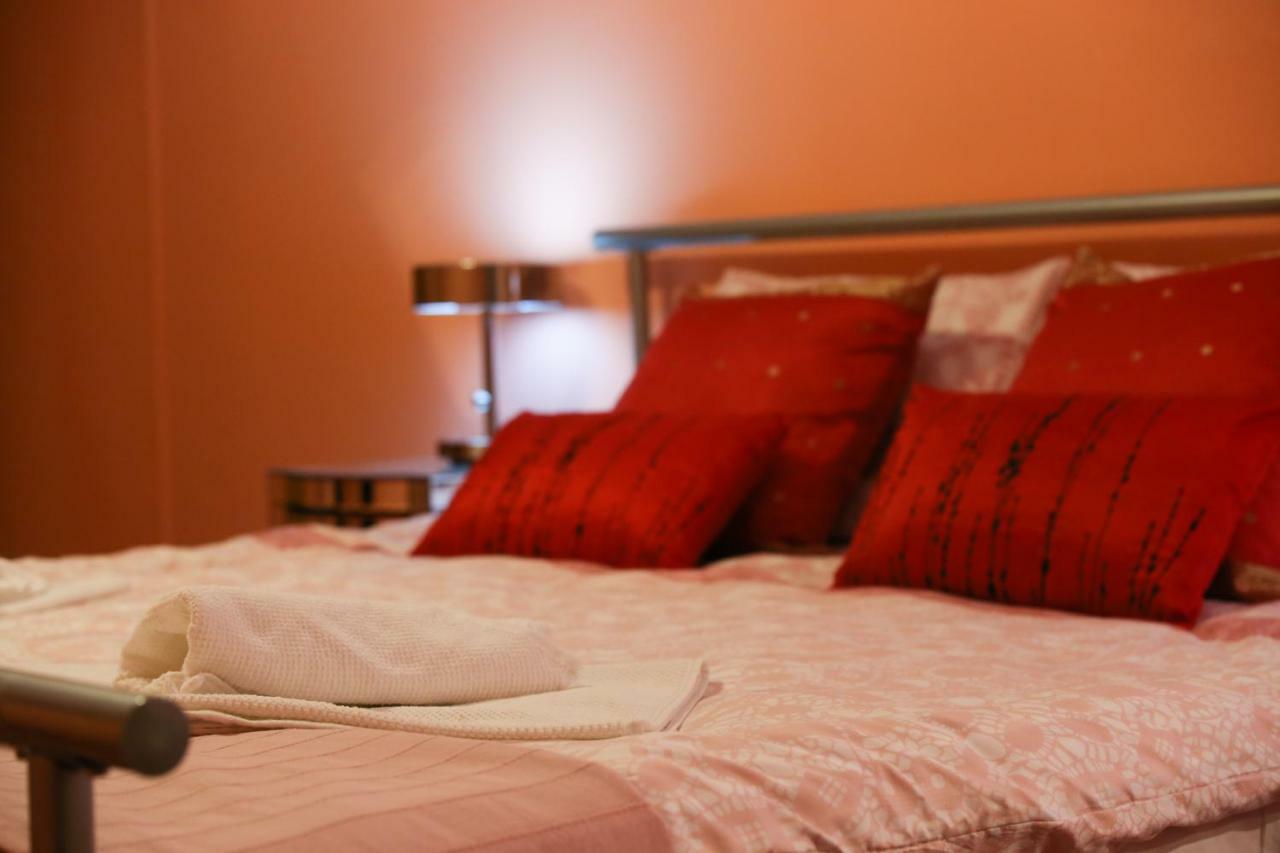 Luxury Brasov Apartment ภายนอก รูปภาพ