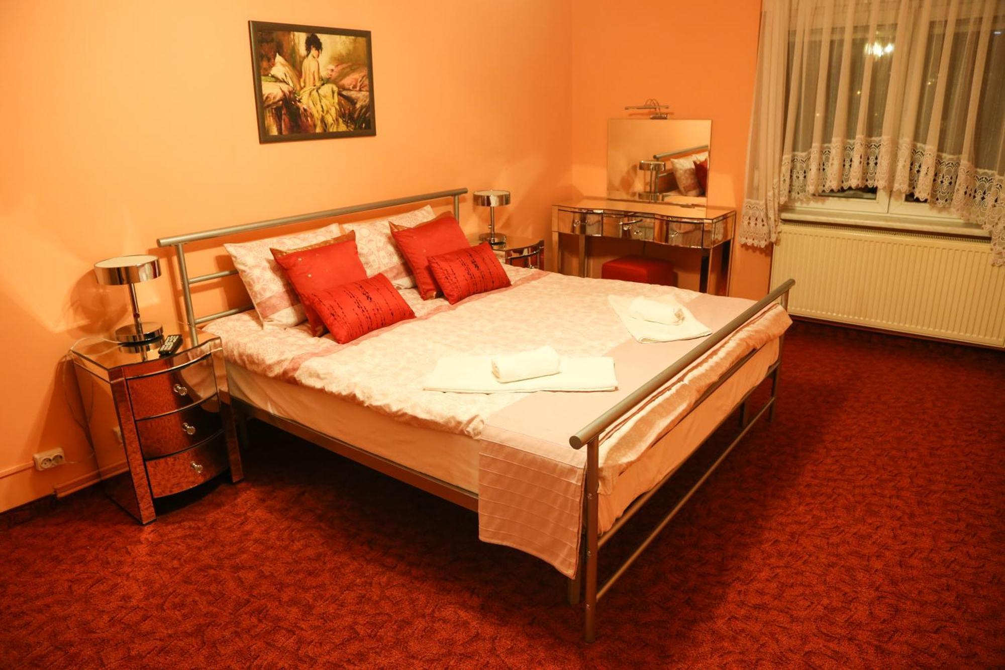 Luxury Brasov Apartment ภายนอก รูปภาพ